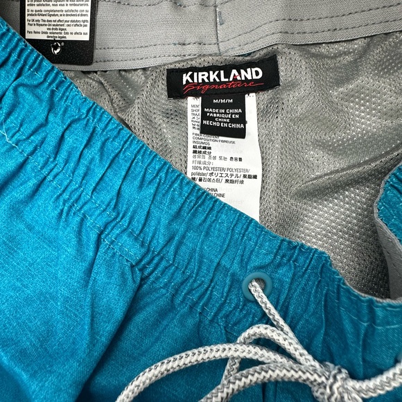 Kirkland Signature Men’s Swim Board Surfing Shorts Medium NWT - Picture 2 of 9